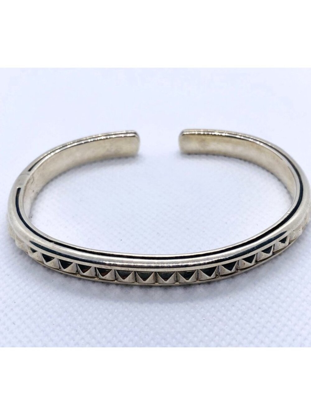 David Yurman Pyramid Hinge Cuff Bracelet  7mm Wide 7"